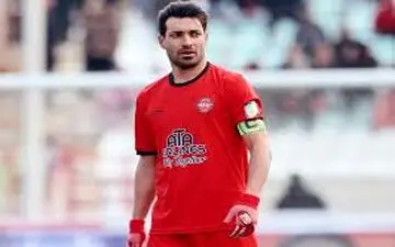  وضعیت قرمز در رختکن تراکتور/ درگیری شدید اسکوچیچ و خلیل‌زاده 