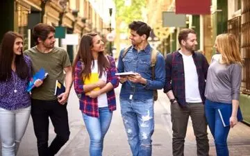 بهترین رفتار و برخورد با همسر بدبین این است