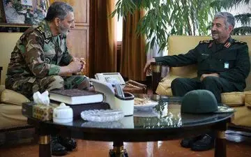 عکس/ دیدار فرماندهان کل ارتش و سپاه