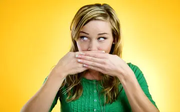  رفع بوی عرق با 10 گیاه دارویی