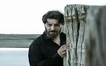  تجربه‌ی متفاوت و سخت«جواد عزتی»