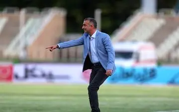  باشگاه سایپا با استعفای کمالوند موافقت نکرد