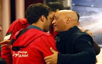  روبرو شدن بازیکنان استقلال و پرسپولیس در هتل المپیک