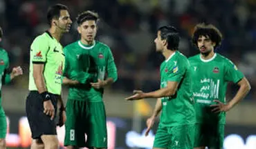 حمله به ماشین داور بازی شمس‌آذر - پرسپولیس