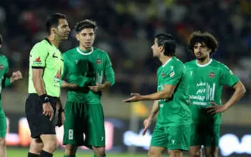 حمله به ماشین داور بازی شمس‌آذر - پرسپولیس