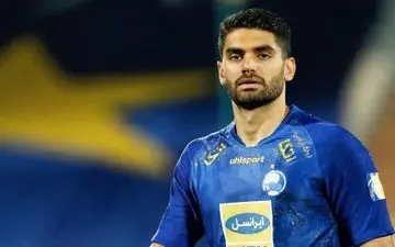 به بهانه شایعه جذب علی کریمی/ استقلال ناکام در بازگشت به عقب