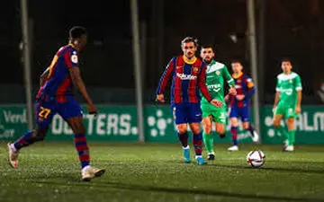 برد مقابل الچه، بارسلونا را به رده سوم رساند