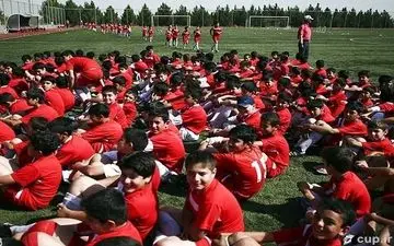 تیم‌های پایه تراکتورسازی هم محروم شدند