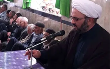 روحانی خیری که زندگی خود را وقف اهالی یک روستا کرد + فیلم