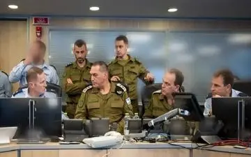 ارتش اسرائیل: حملات به ایران همچنان ادامه دارد/ ایران بیش از ۱۰۰ پهپاد به سمت اسرائیل شلیک کرده