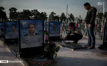 تحویل سال نو در گلزار شهدای بهشت زهرا (س) + تصاویر