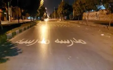 اجرای عملیات خط کشی خطوط عابر پیاده در آستانه بازگشایی مدارس 

