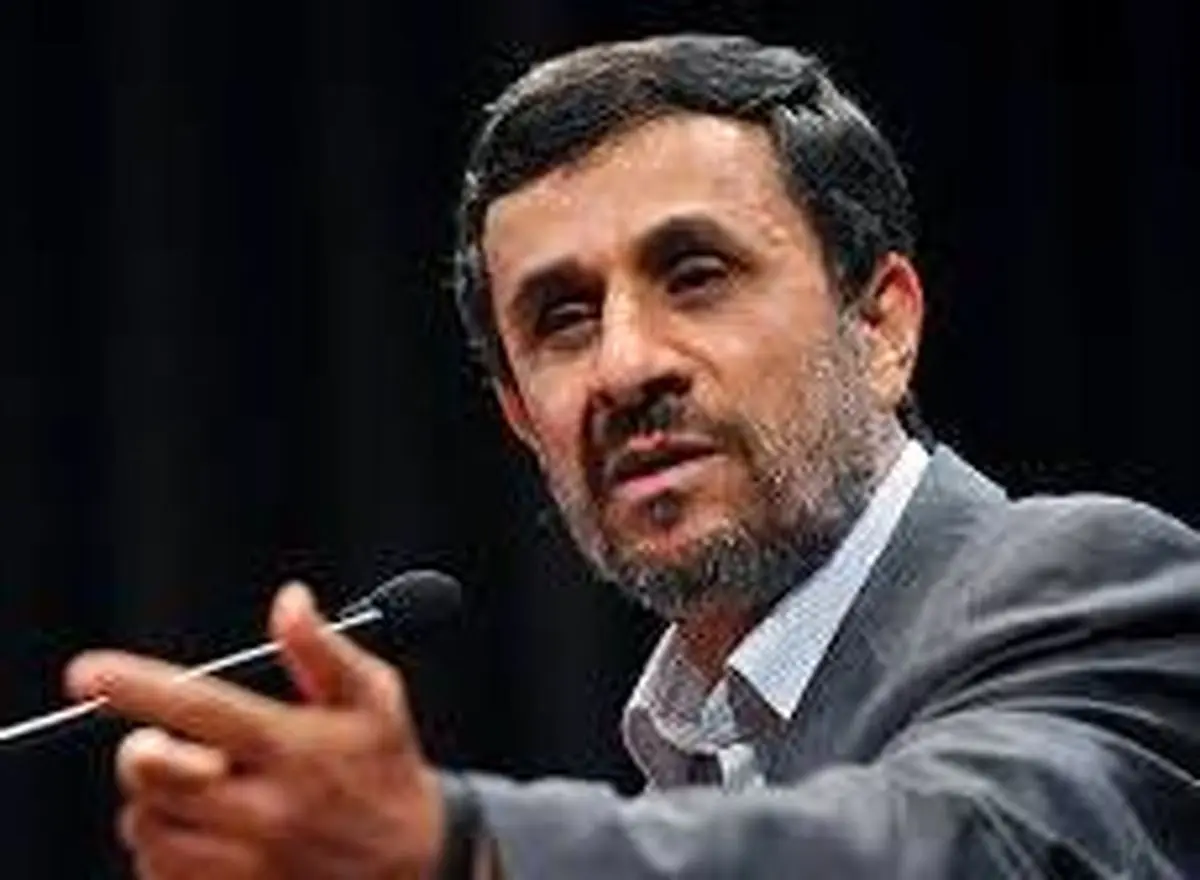 احمدی نژاد، مشائی و بقایی باهم به ستاد ثبت نام می‌روند