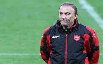 ادعای سرمربی سابق پرسپولیس/ یک وطن فروش به من اتهام زد!