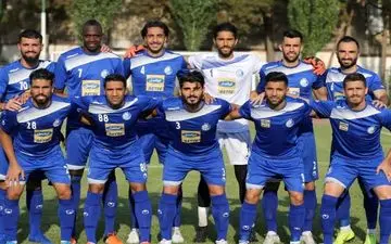 دیدار تدارکاتی استقلال با ماشین سازی پشت درهای بسته