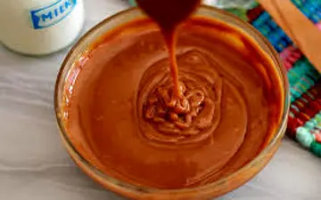 طرز تهیه  سس دولسه دلچه با شیرعسلی 