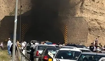 حریق در تونل آزادراه تهران پردیس/ پژو ۲۰۷ در آتش سوخت