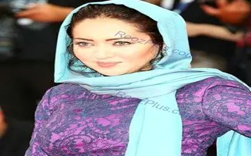 لباس متفاوت خانم بازیگر مشهور در جشنواره خارجی+ عکس