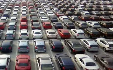 گمرک : وزارت صمت مسئول ارزش‌گذاری خودروهای وارداتی است
