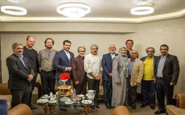 حضور محمد جواد ظریف و همسرش در یک کنسرت! + عکس