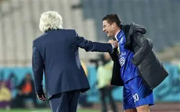  شفر به دنبال هافبک طراح !