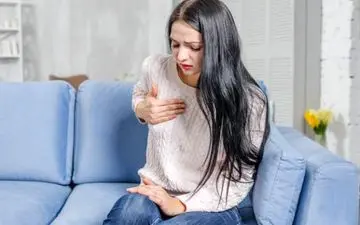 این علائم نشانه حمله قلبی است