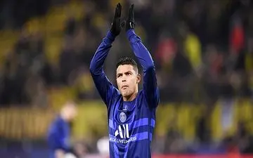 سیلوا دیر با پیشنهاد پاری سن ژرمن روبرو شد