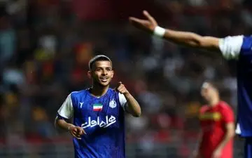 دردسر تازه برای استقلال/ قرارداد قایدی برای آبی‌ها کنتور می‌اندازد 