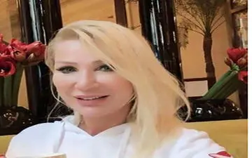 خانم بازیگر هفتمین ازدواج خود را انجام داد/  شوهر 25 سال کوچکتر از خانم بازیگر+عکس تاسفبار 