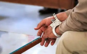 برخورد قاطع با ضارب معلم در زرند / فرد خاطی بازداشت شد !