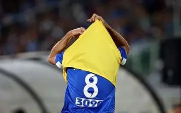 اتفاقی که معمولا هیچ باشگاهی با بازیکن بزرگ خود انجام نمی دهد!