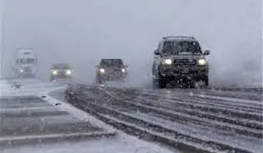  برف و باران جاده‌های بیش از ۱۴ استان را دربرگرفت