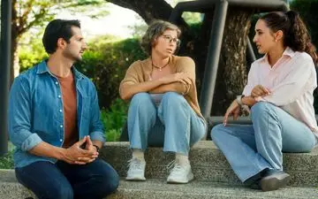  ۸ رفتاری که نشان می‌دهد هوش هیجانی پایینی دارید