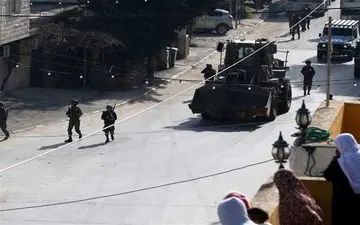  یورش ده‌ها شهرک‌نشین صهیونیست به مسجدالاقصی برای دومین روز متوالی 