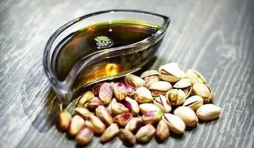 از فواید جالب روغن پسته برای بدن خبر دارید؟