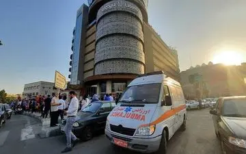 اعزام 2 آمبولانس به محل آتش سوزی لیدوما