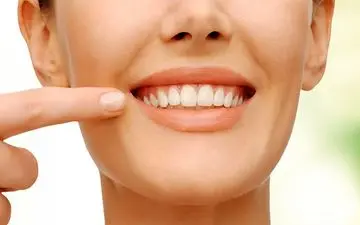 6 توصیه غذایی برای زیباسازی خنده شما