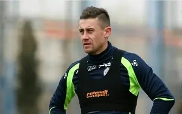  جریمه بازیکن ملی پوش استقلال به ازای هر روز غیبت