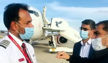 فرود اضطراری هواپیمای مسافربری هند در زاهدان / حادثه در کابین خلبان 