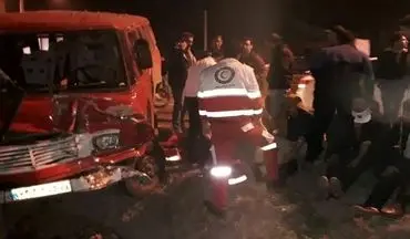 تصادف کامیون با مینی‌بوس با 18 مصدوم در گلستان