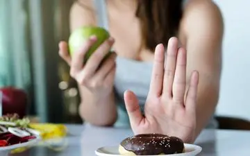 با این روش ها میل به خوردن شیرینی را کاهش دهید