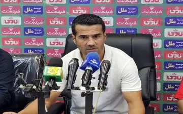 شجاعی: فوتبال مثل نانوایی نیست، صنعت نفت تیم نیاز به زمان دارد