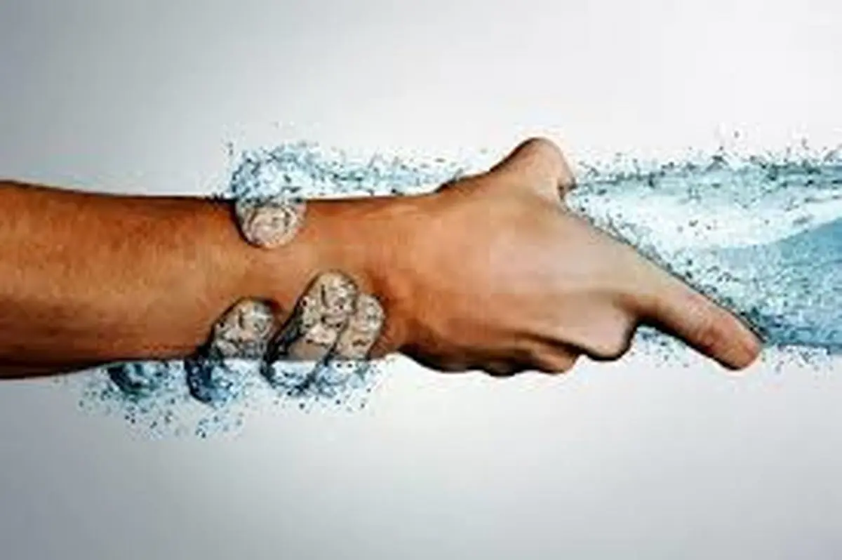 خطرات جدی کمآبی برای بدن|