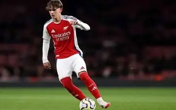 
حضور دو بازیکن ۱۵ ساله در لیست آرسنال
