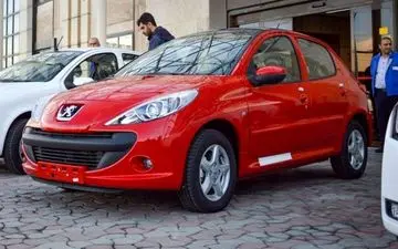 قیمت پژو ۲۰۷ دنده ای صفر ۳۱۸ میلیون تومان شد! + جدول
