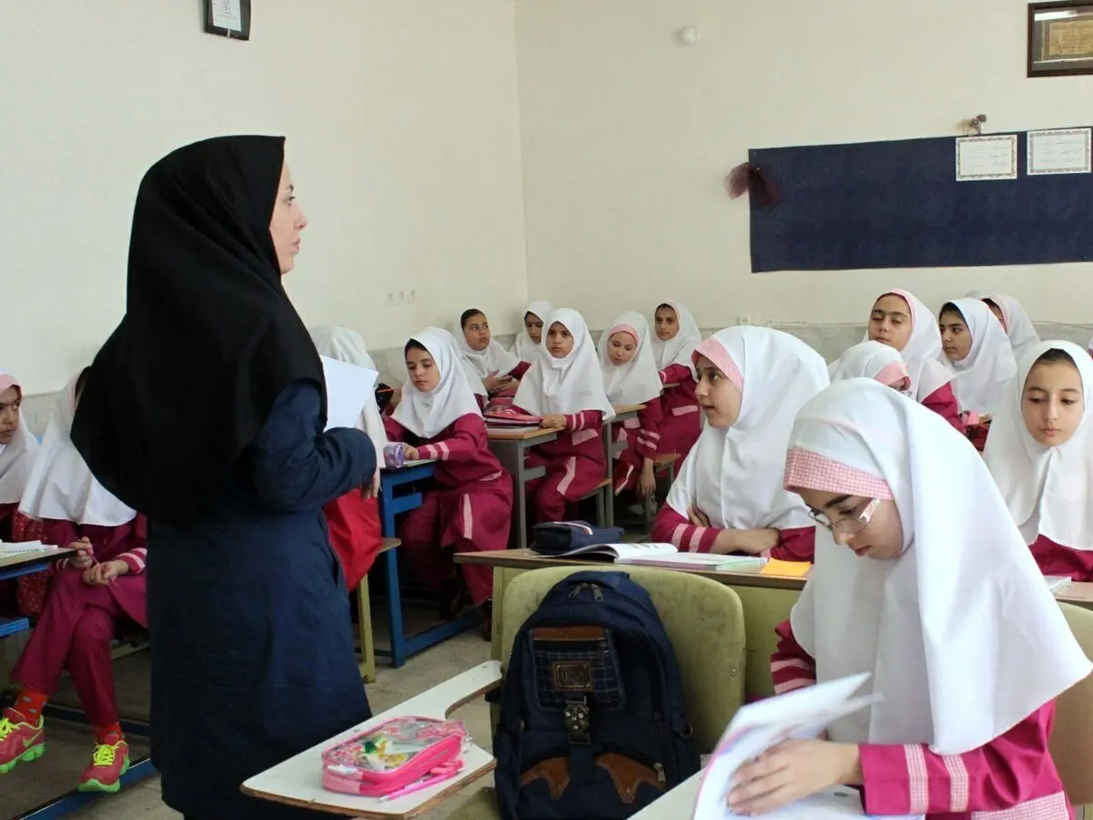 حقالتدریس؛ نامی پررنگ، حقی کمرنگ