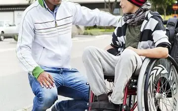 نحوه برخورد مناسب با افراد دارای معلولیت