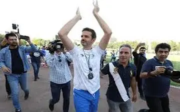 مذاکره چراغ خاموش باشگاه ” استقلال ” با دو ستاره