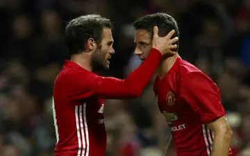 مذاکره شیاطین سرخ برای تمدید قرارداد دو اسپانیایی