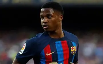 آبی اناری‌ها برابر این ستاره کوتاه آمدند؛ فروش بی‌فروش!